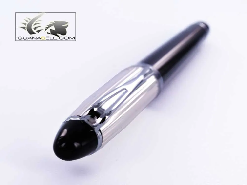 Aurora Ipsilon Fountain Pen Sterling & Black Medium