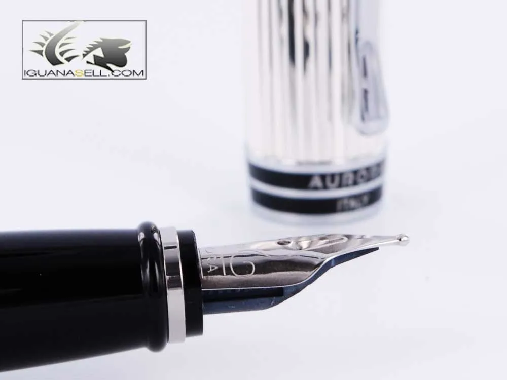 Aurora Ipsilon Fountain Pen Sterling & Black Medium