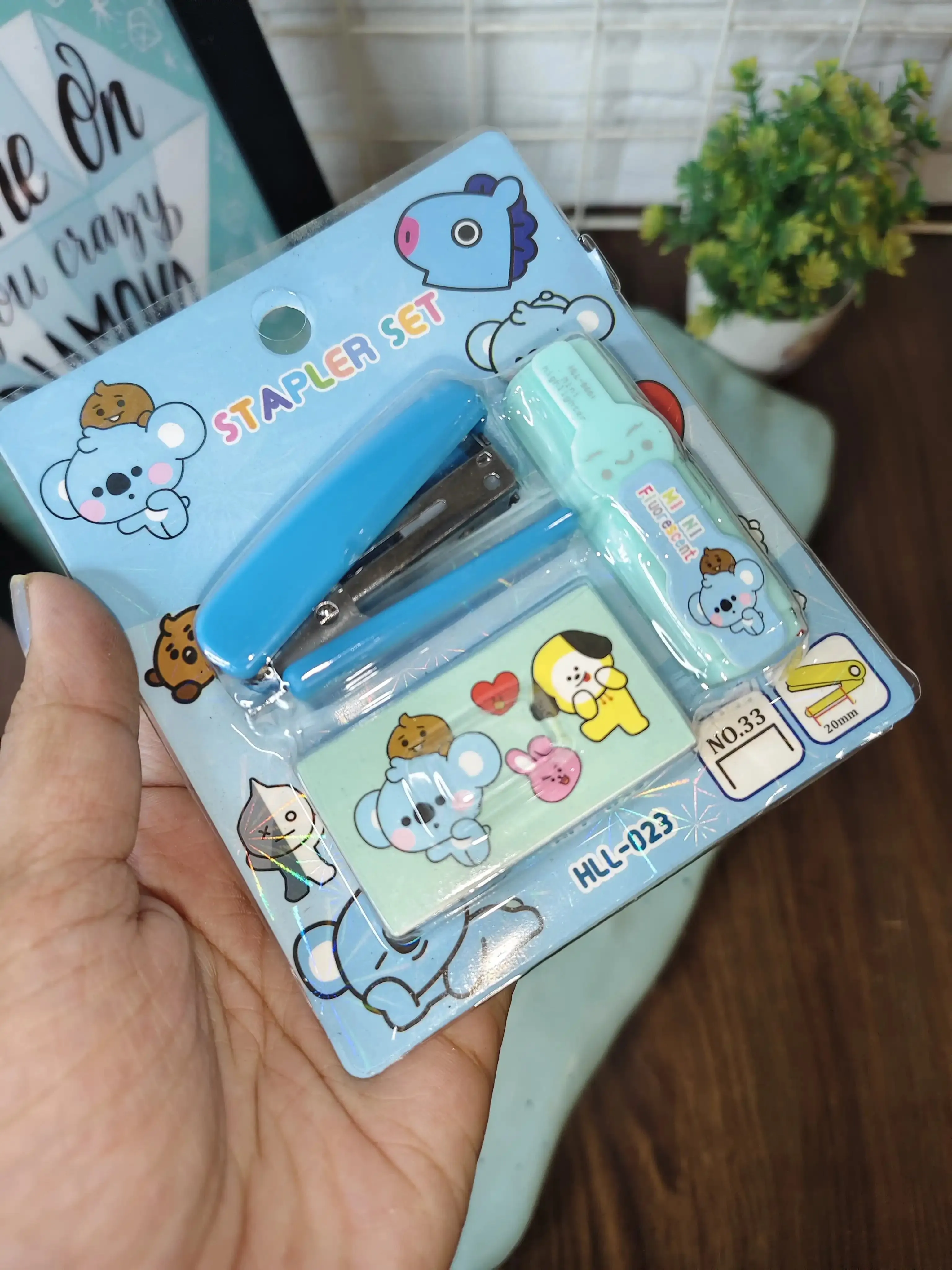 BTS cartoon character Stapler set with highlighter