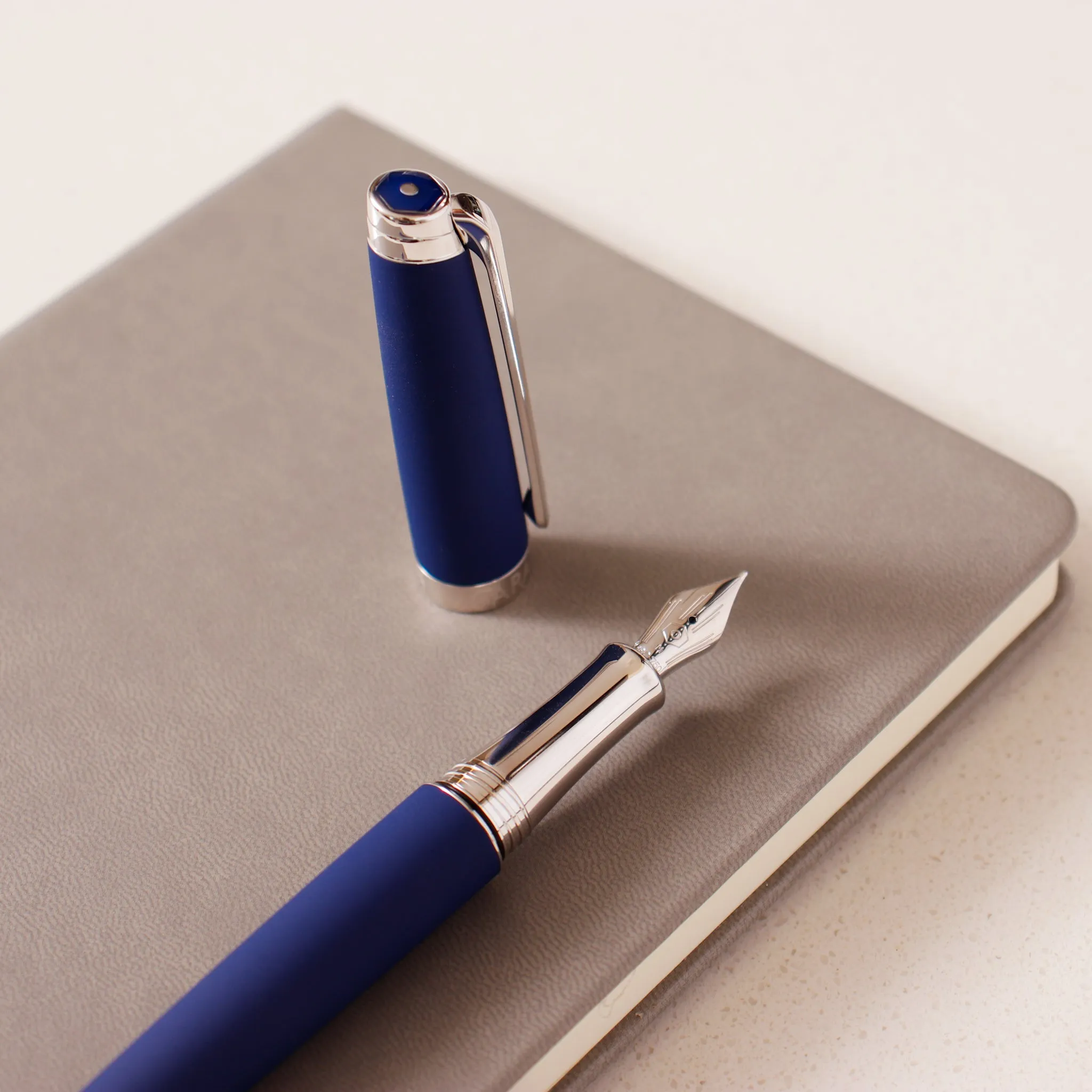 Caran D'Ache Leman V2 Blue Night Fountain Pen