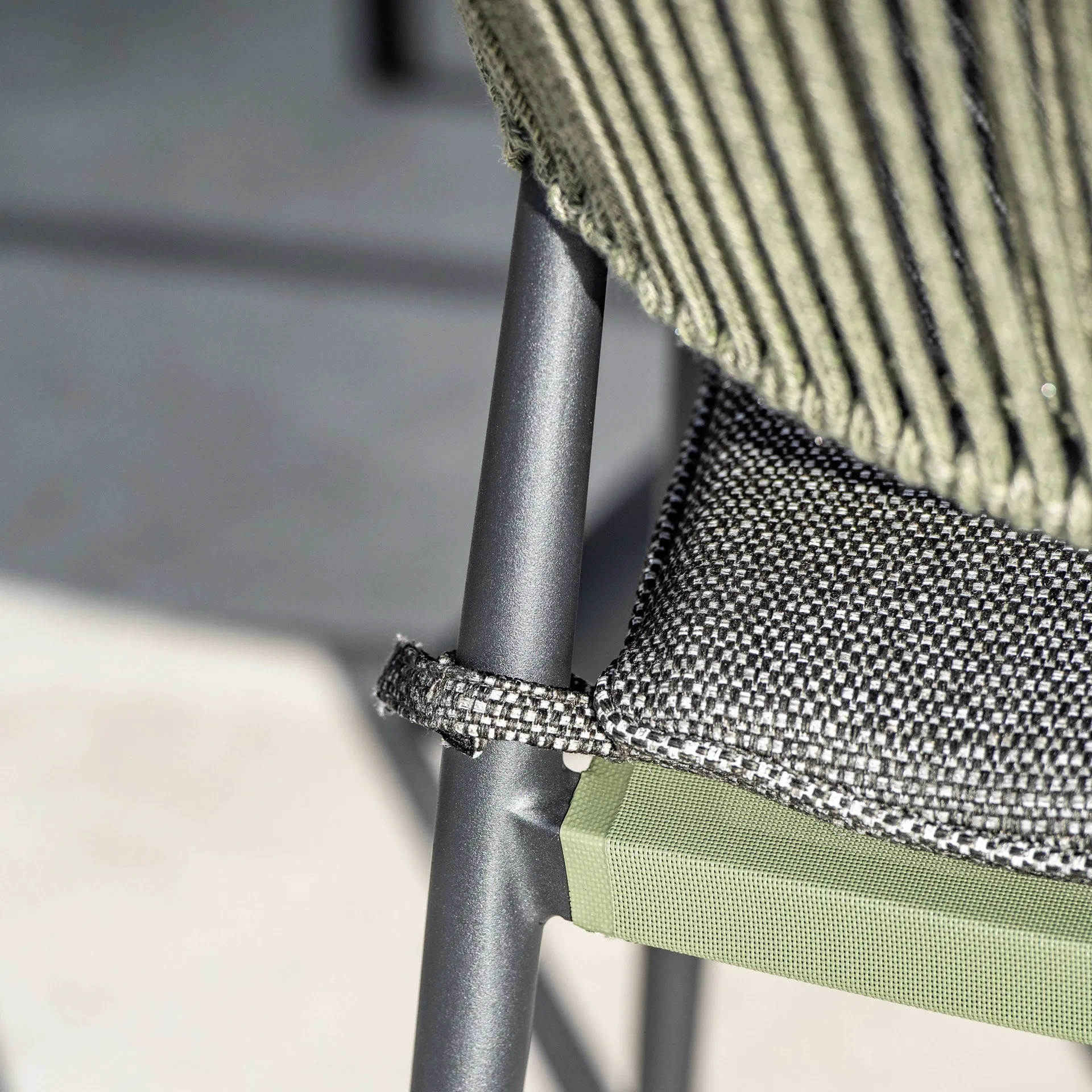 Cloverly 6 Seat Rope Oval Dining Set with Ceramic Table in Olive Green