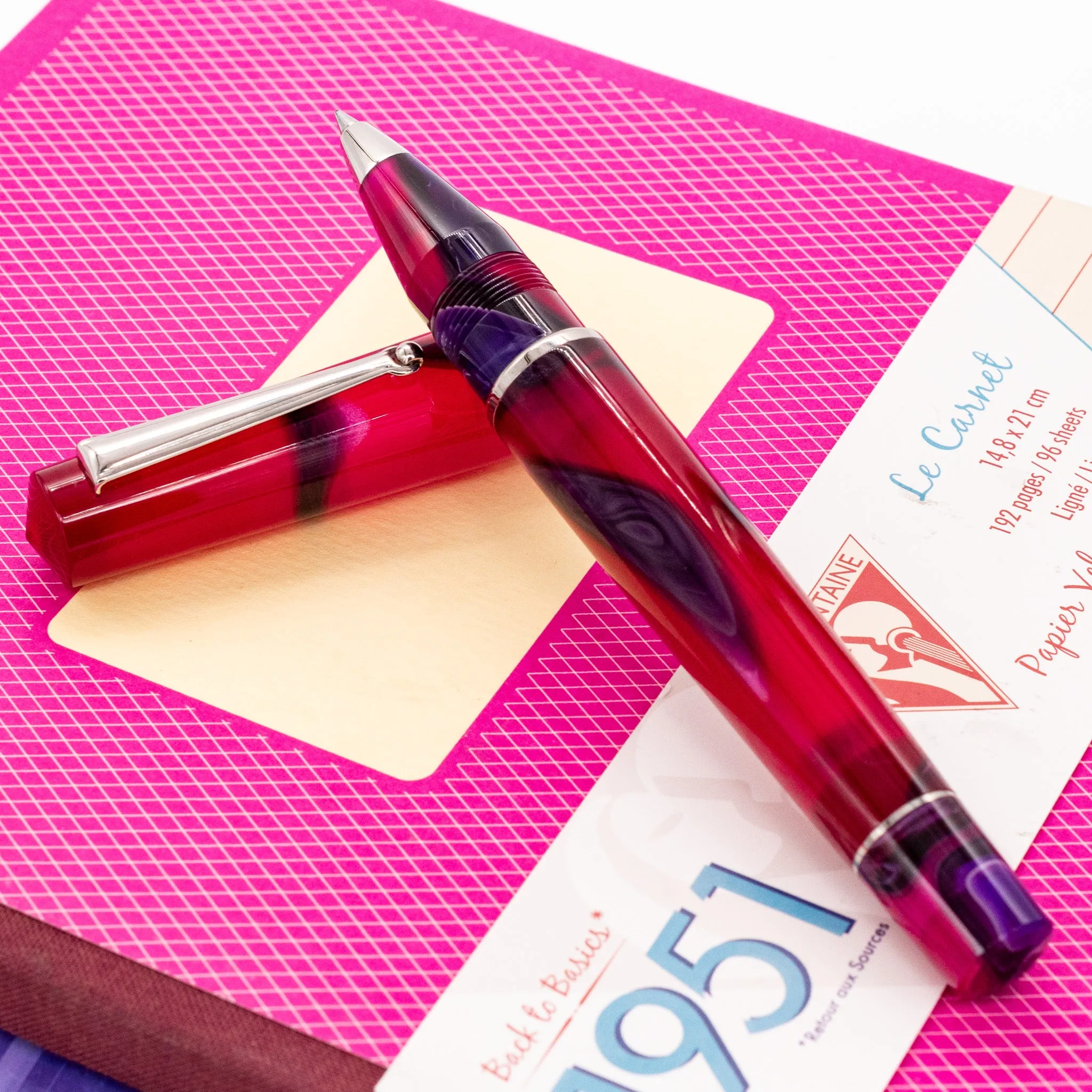Delta Duna Rollerball Pen - Magenta Mirage