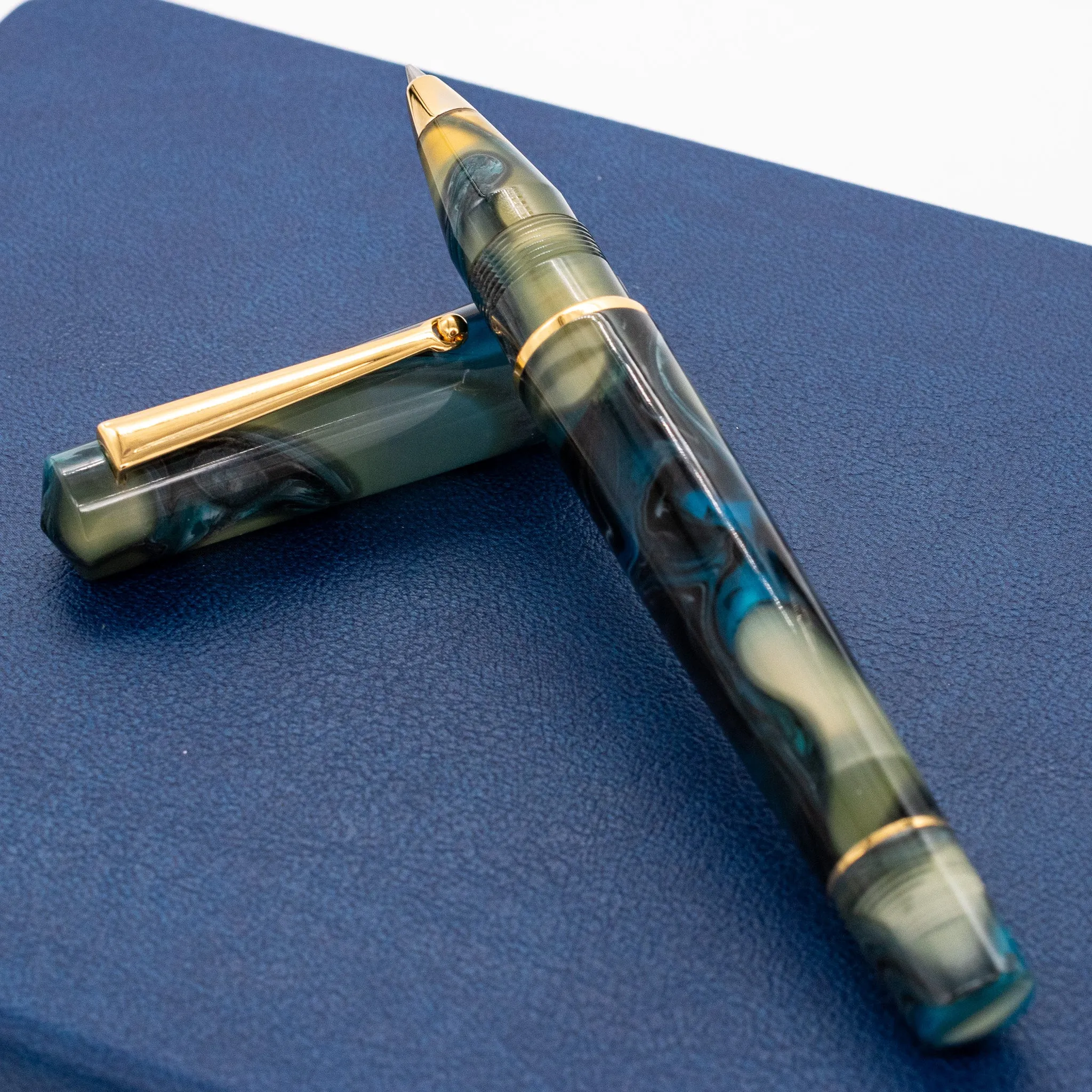Delta Duna Rollerball Pen - Yellow Horizon