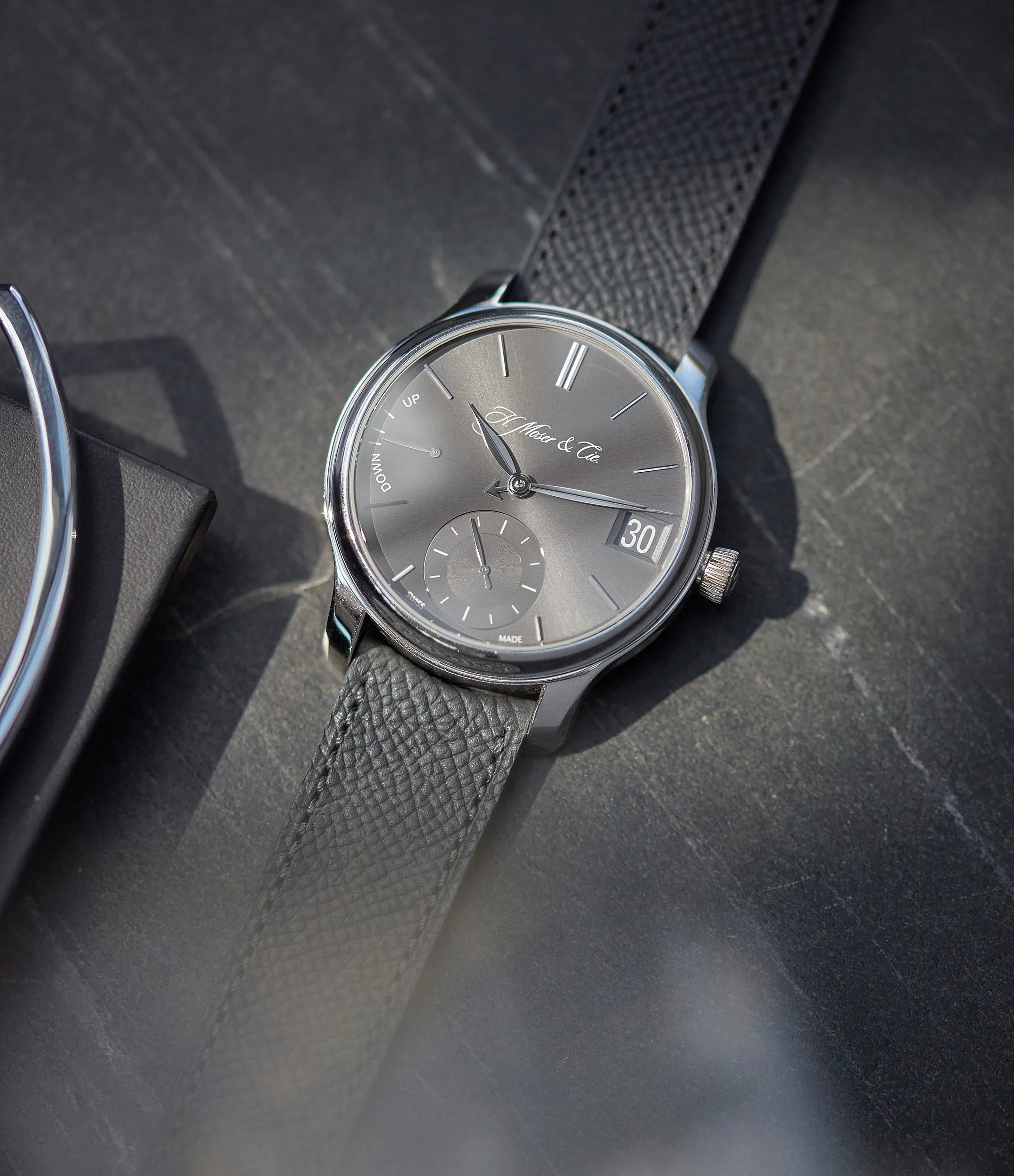 Endeavour Perpetual Calendar | Platinum