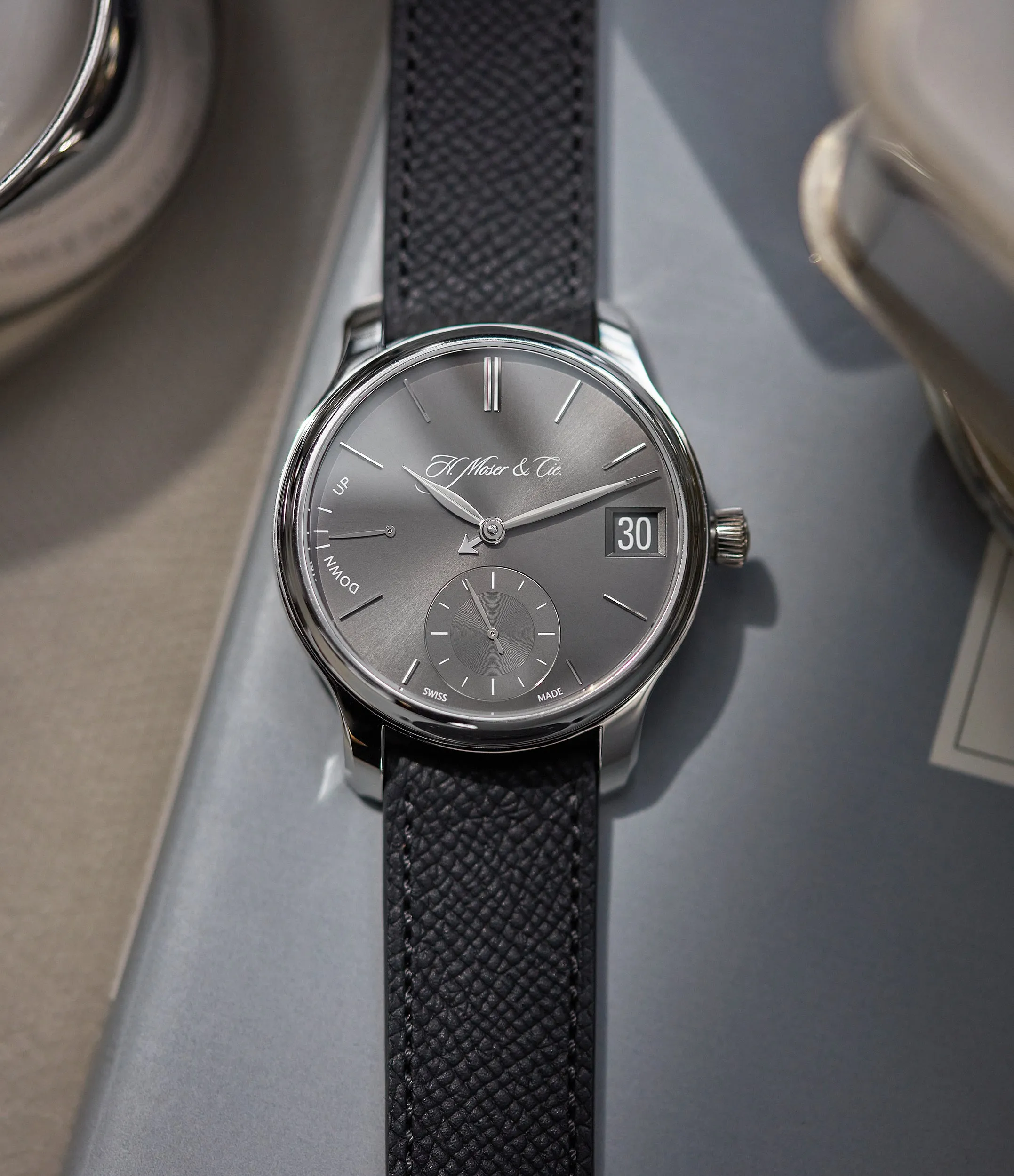 Endeavour Perpetual Calendar | Platinum