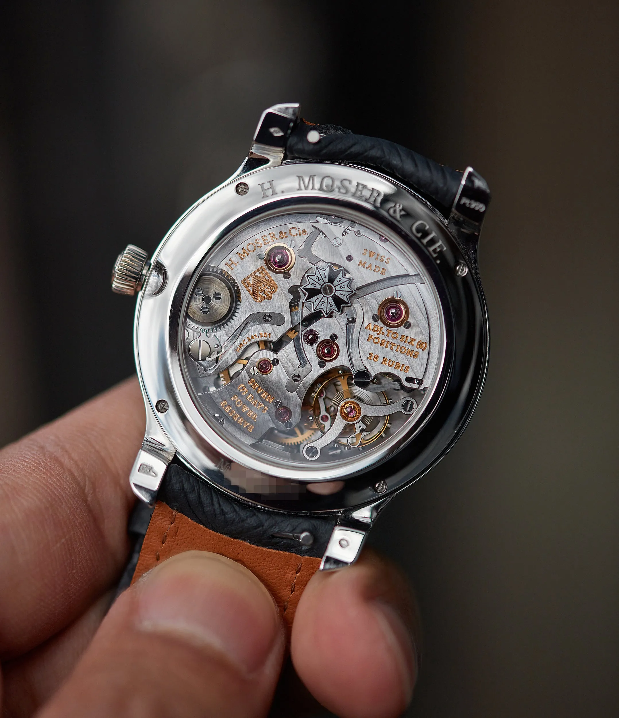Endeavour Perpetual Calendar | Platinum