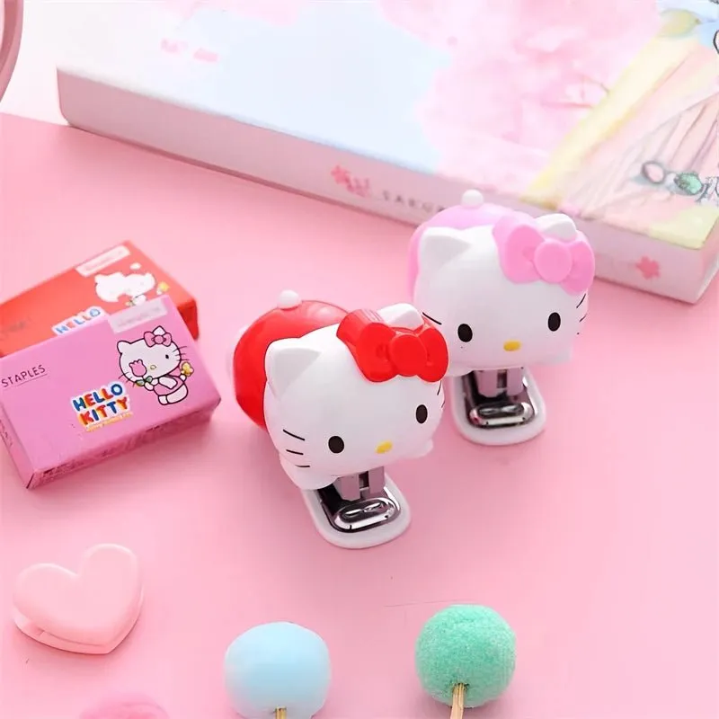 Kawaii Hello Kitty Stapler Set