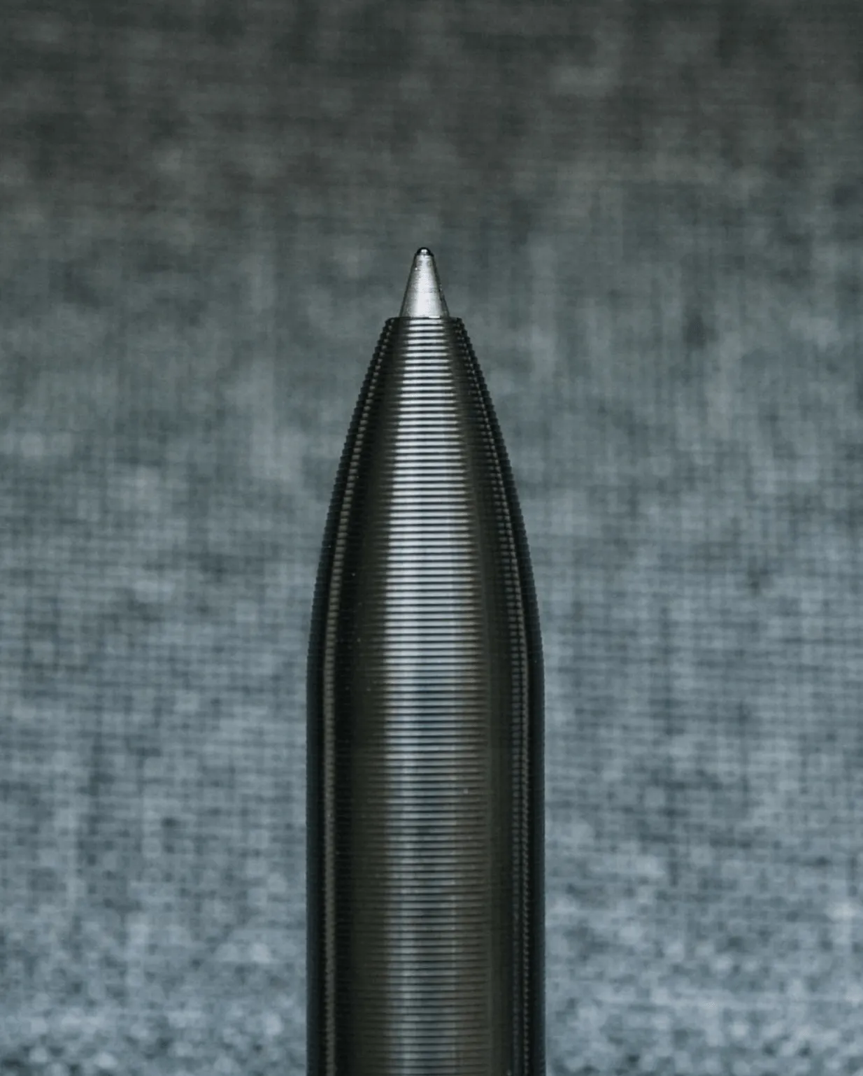 Sleek KORE Everyday Carry Pen for Professionals