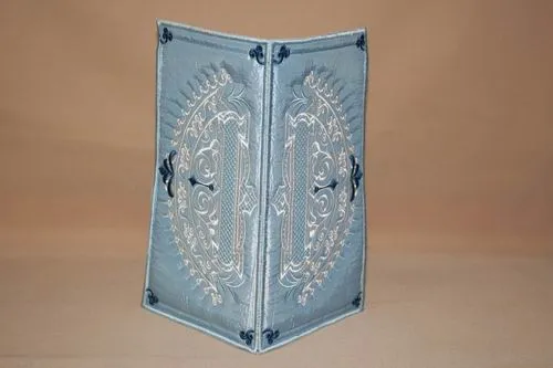 Neapolitan Wallet or Coupon folder
