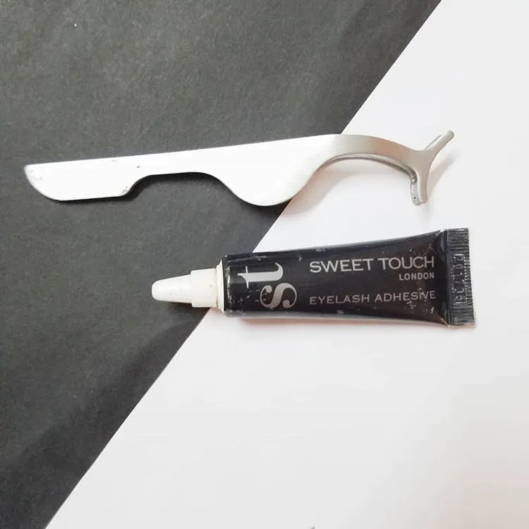 ST London Eyelash Adhesive (Glue)